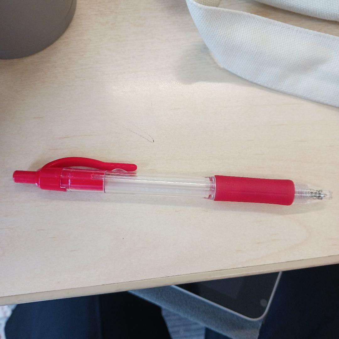赤いボールペン 本体