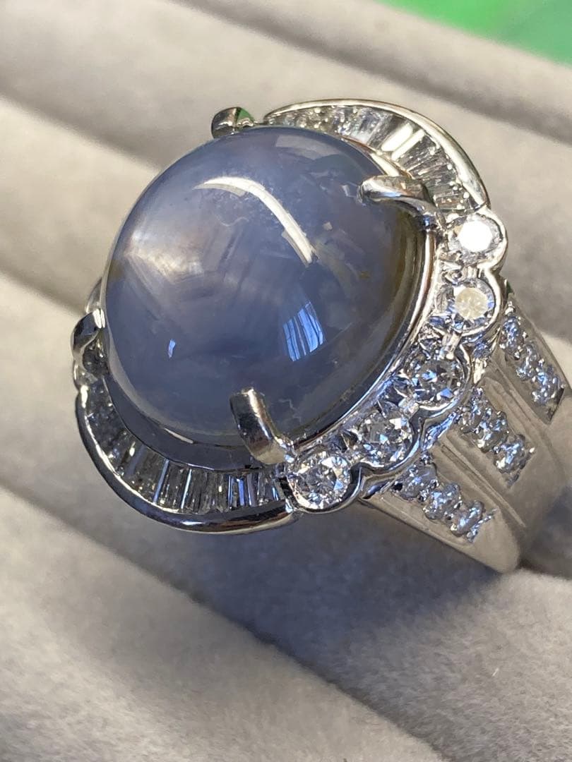 プラチナ天然スターサファイア26.35カラット