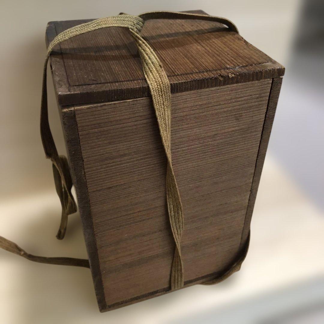 金属製ティーポット 彫刻模様　薩摩錫器