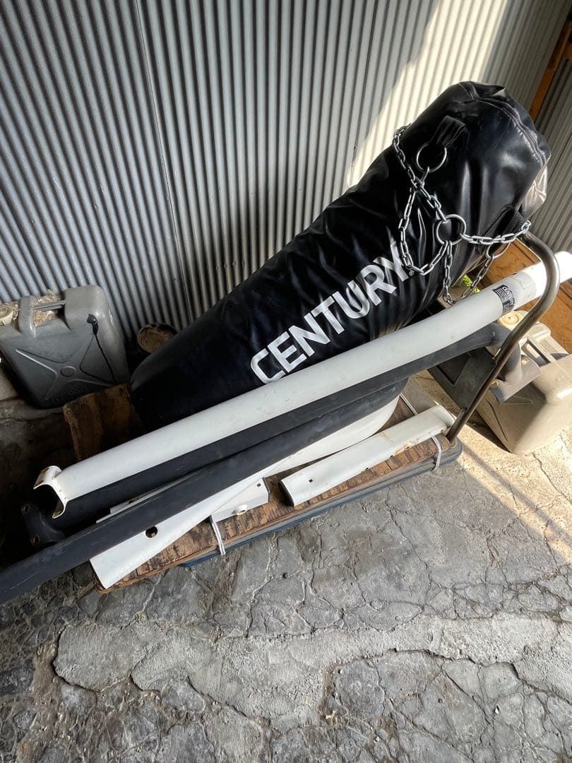 週末限定価格【引取限定】CENTURY サンドバッグ+スタンド