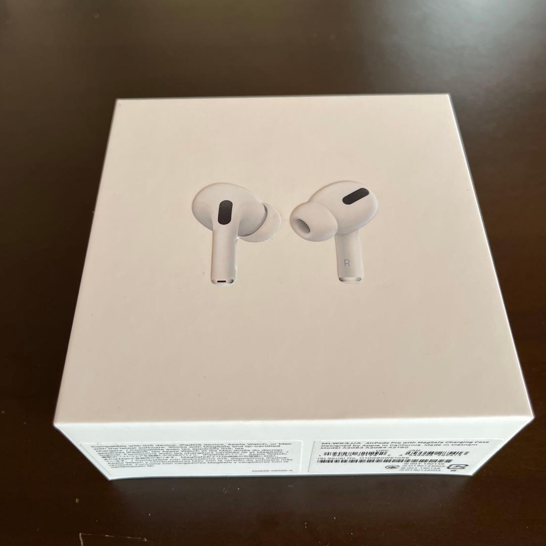 ヘッドホン Apple AirPods Pro MLWK3JA