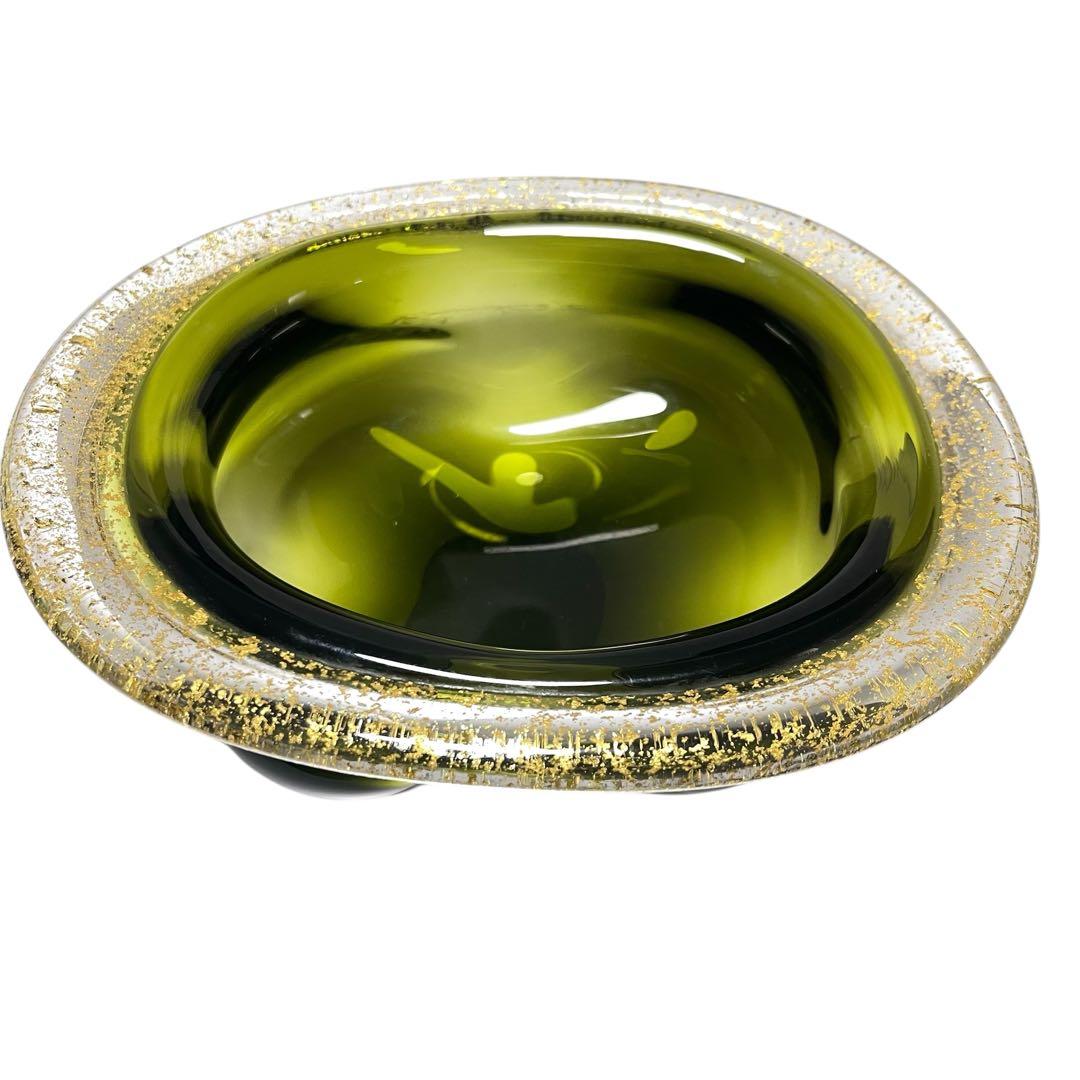 迫二郎作　金箔貼り渕ガラス鉢　オリーブグリーン