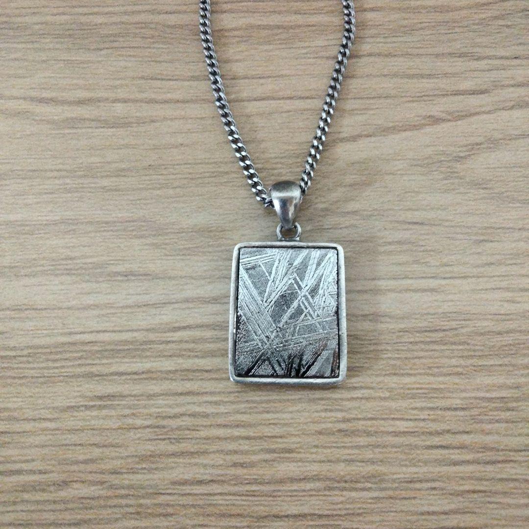 ギベオン隕石　ペンダントトップ　 最強パワー　本物