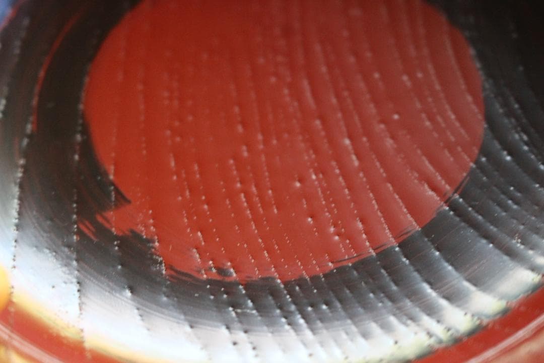 デッドストック！極上搔合朱漆に刷毛目黒漆円相文の美しい台付丸盆（検輪島塗菓子器