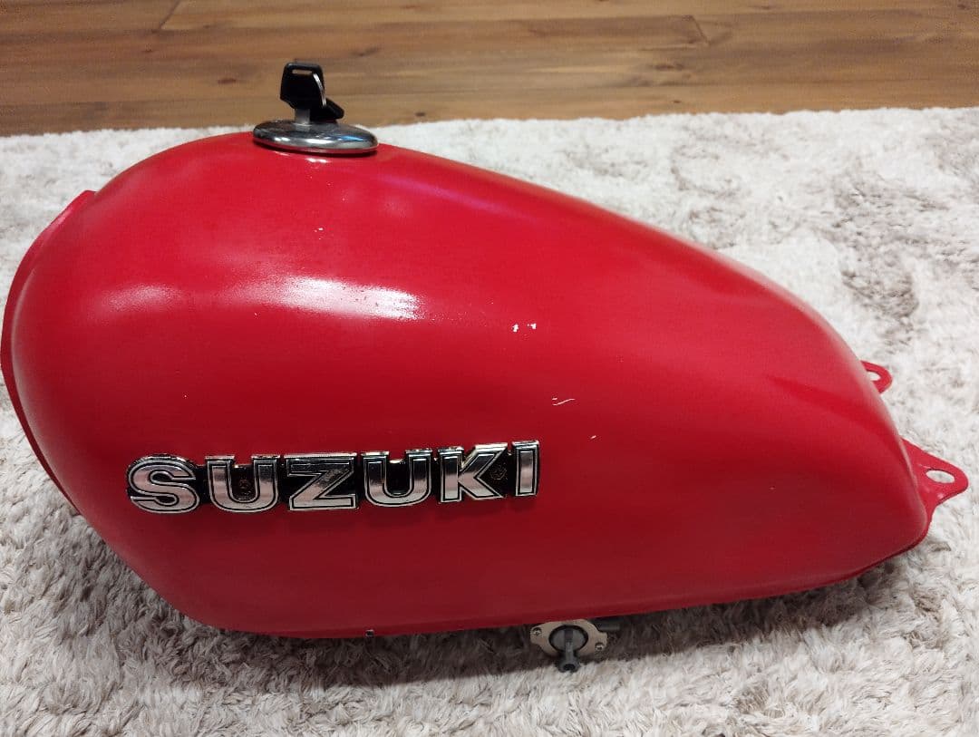 SUZUKI　gsx400t gsx250t トラザリ　タンク