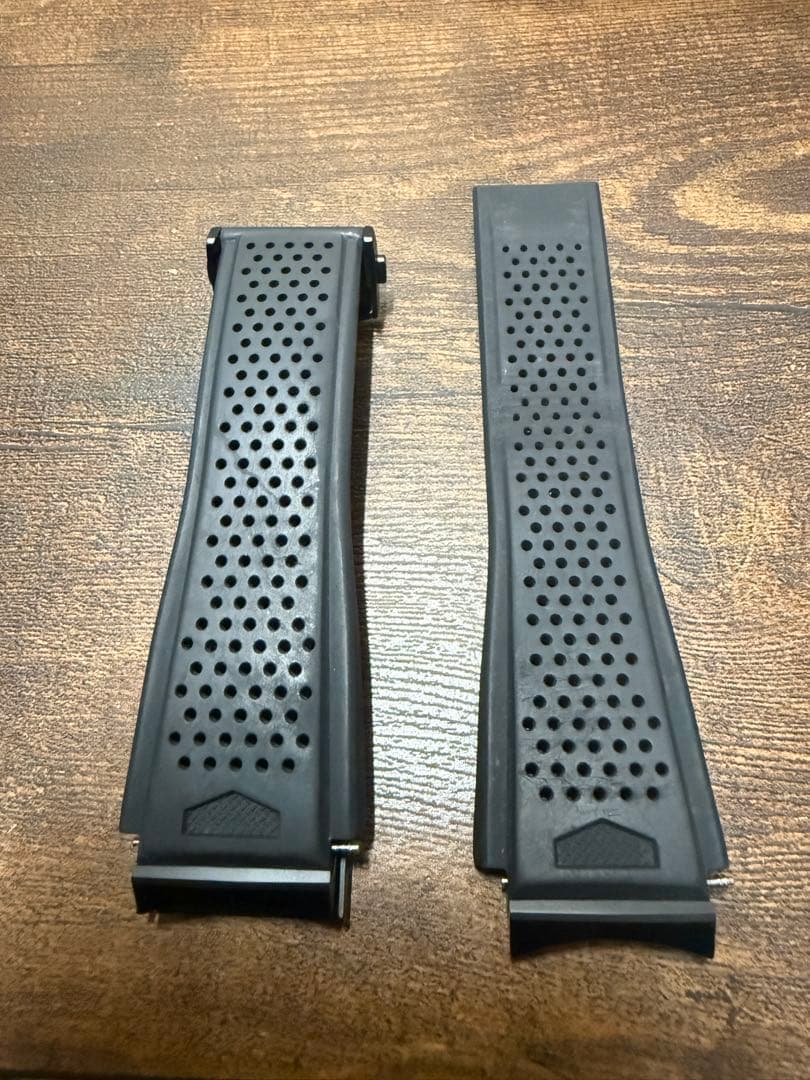 TAGHeuerタグホイヤー カレラキャリバー 01純正ラバーベルト