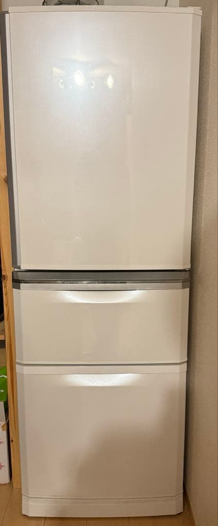 J*N様 【送料込み 美品】三菱19年製3ドア冷蔵庫335L自動製氷機