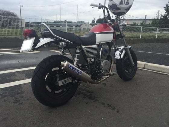 新品　エイプ50　100 ツインサスアダプター 塗装込み　ＫＢＣ製 Ｗサス