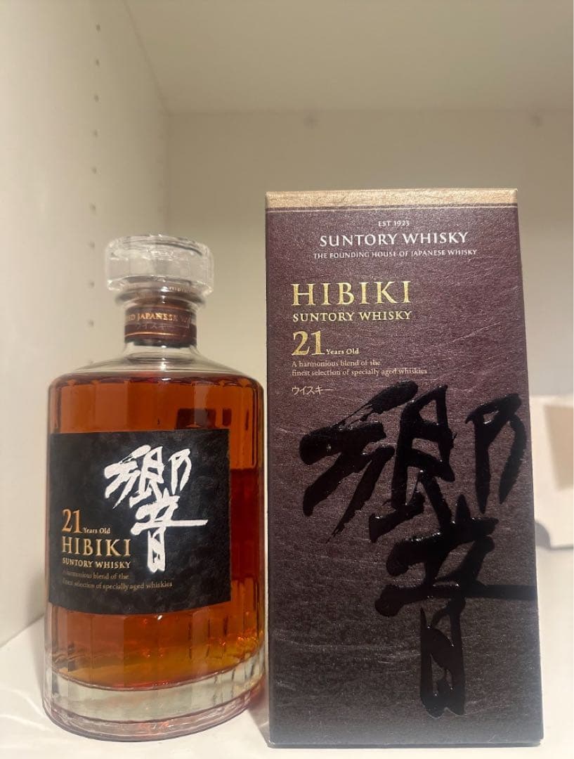 サントリーウイスキー 響21年 700ml　新品未開封