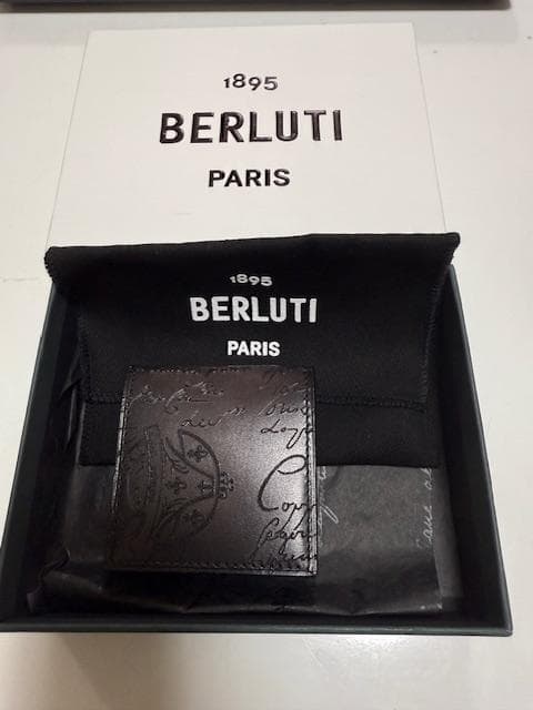 BERLUTI ダークブラウン ケース