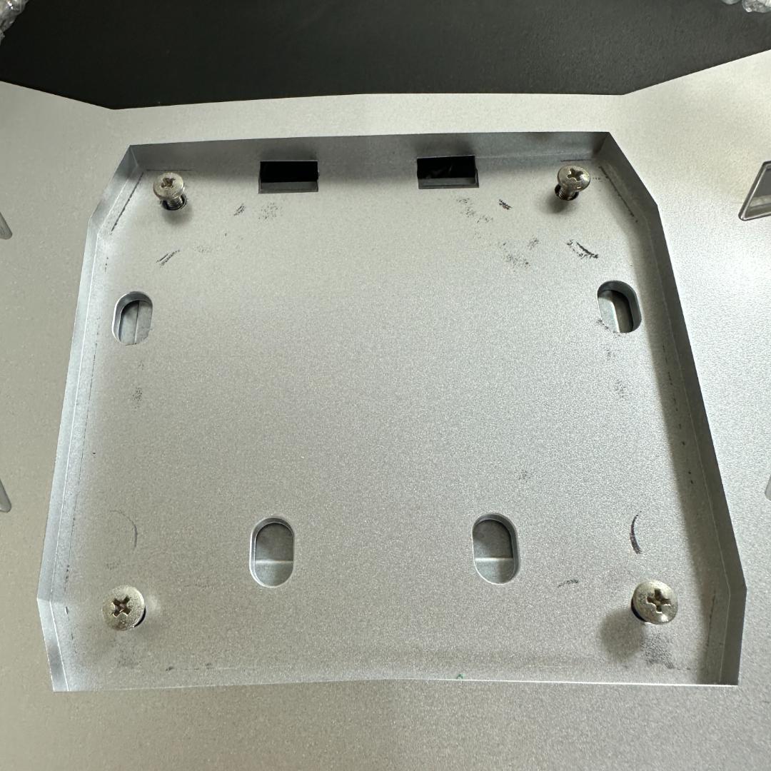 AOC 144Hz対応 31.5インチ ゲーミングモニター