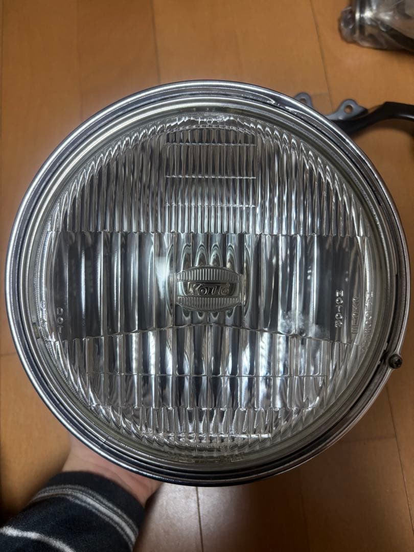 SR400 FI 2013年式　純正ヘッドライト