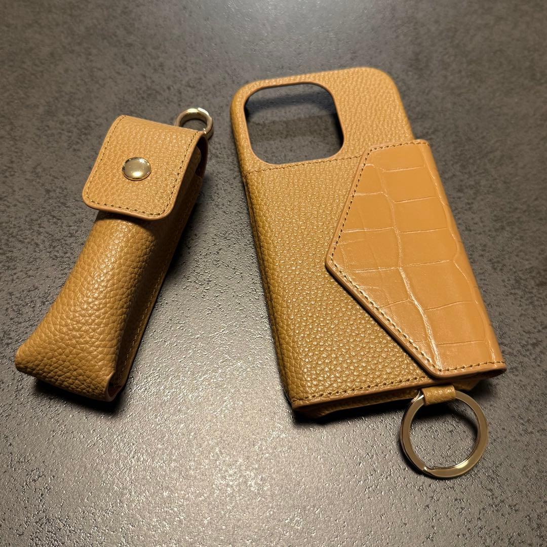 iPhone15Pro しいちゃん　スマホケース　リップケース　ベージュ