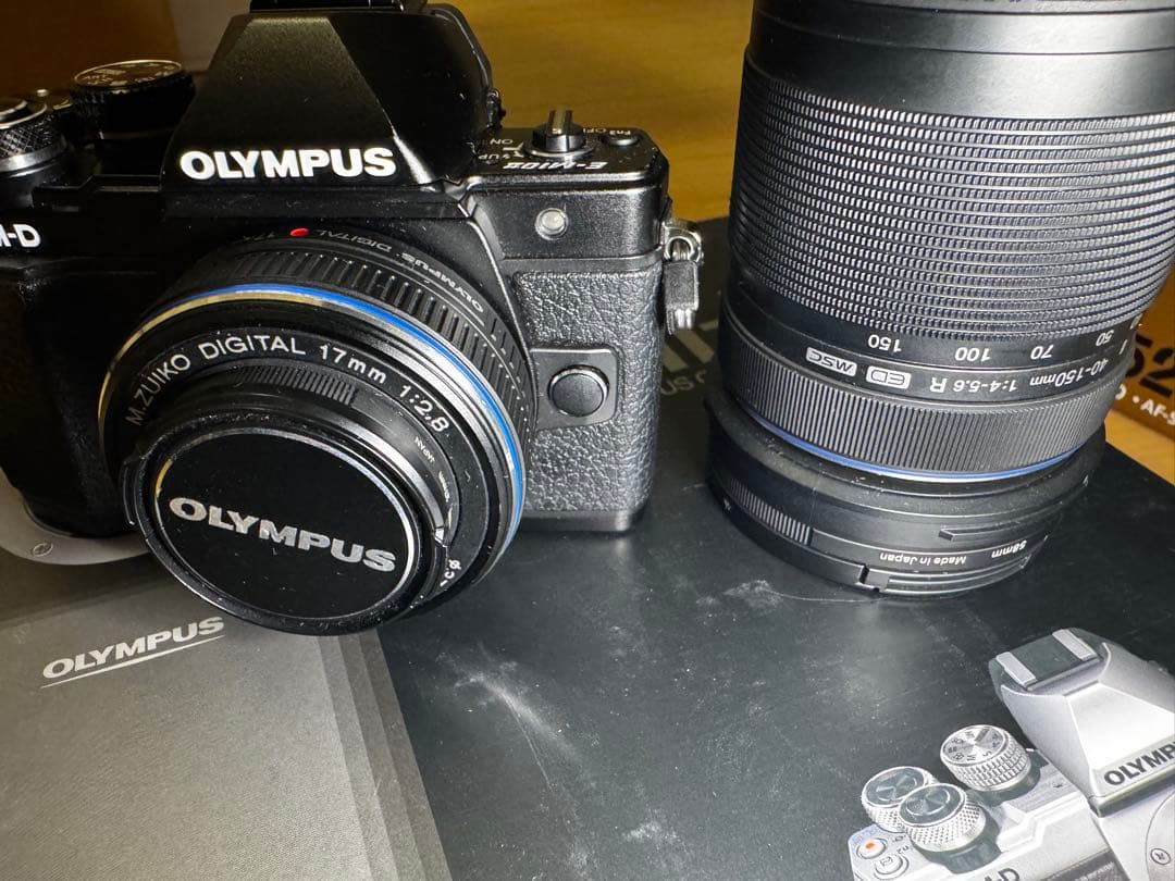 OLYMPUS オリンパス OM-D E-M10 Mark II