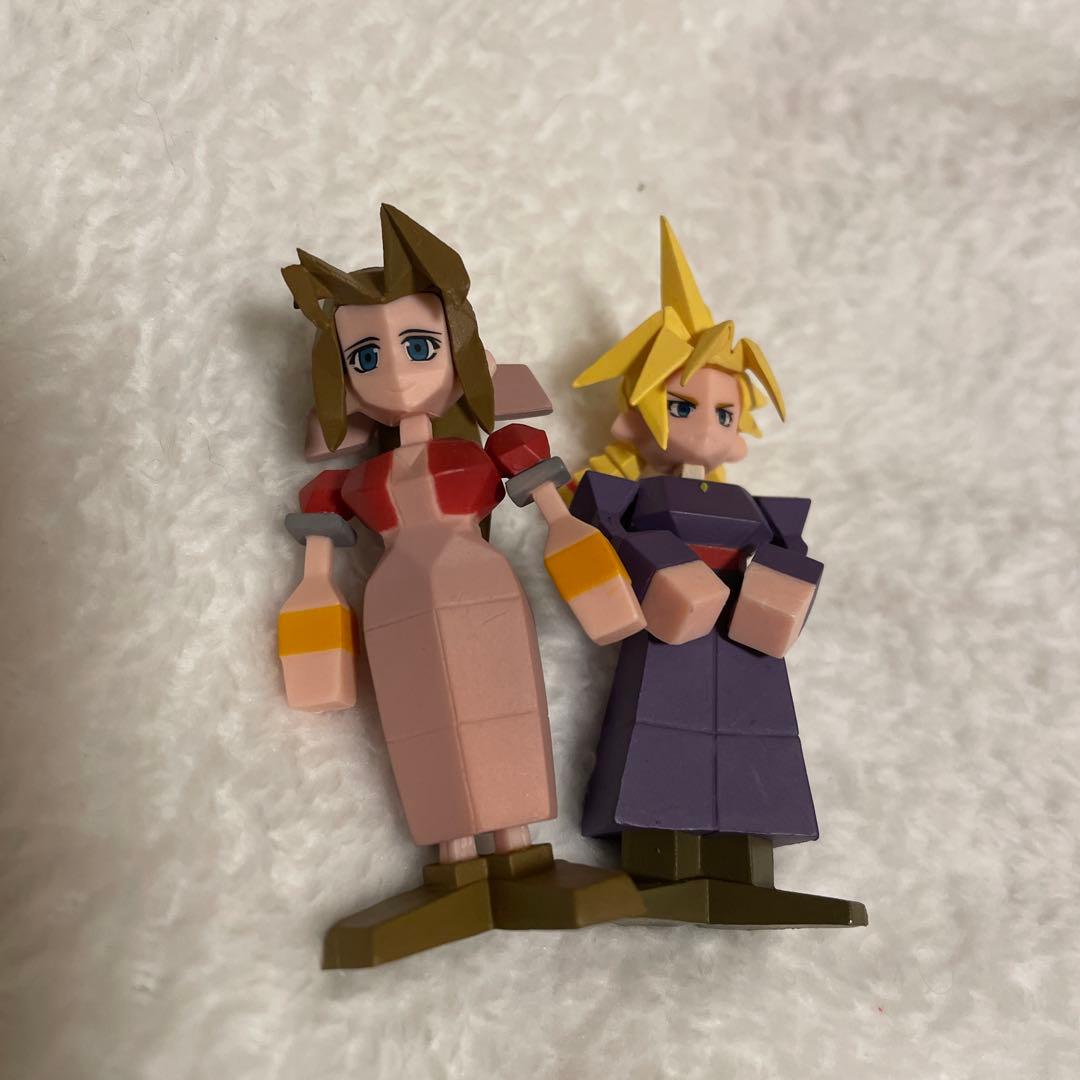 FF7リメイク 一番くじ G賞 シークレット 女装クラウド エアリス