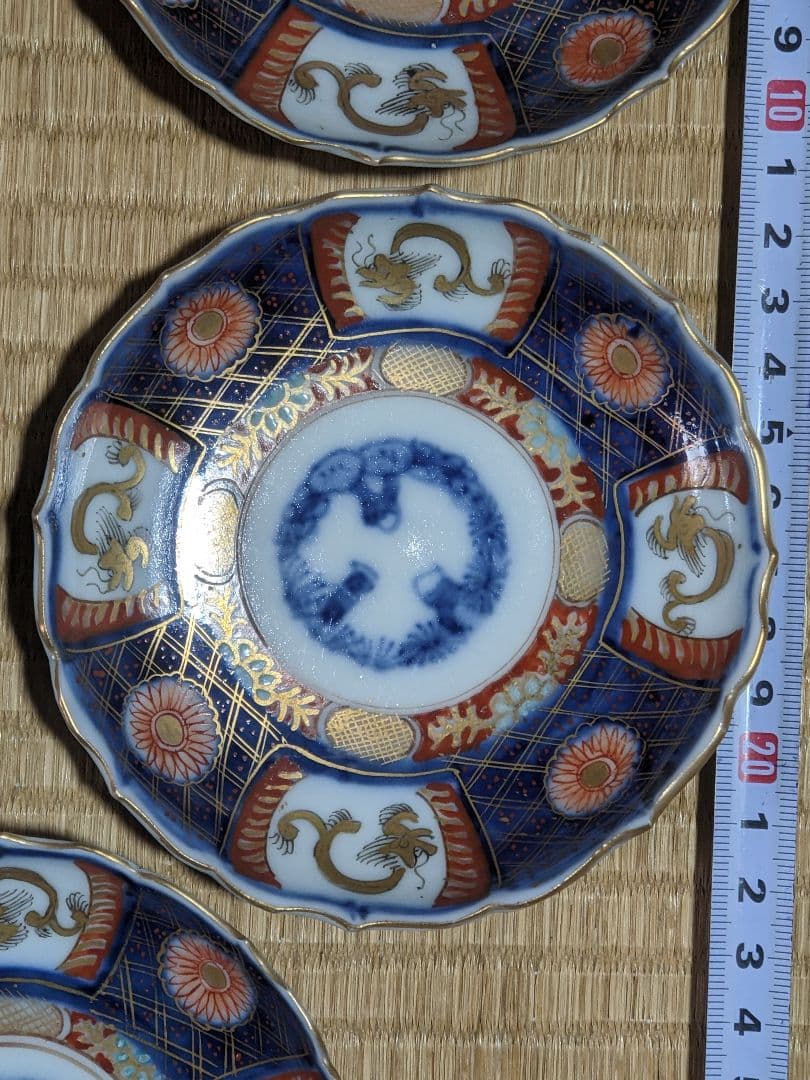 ♦江戸時代古伊万里 大明成化年製 染付金襴手 吉祥文 輪花豆皿 五枚組み 骨董品