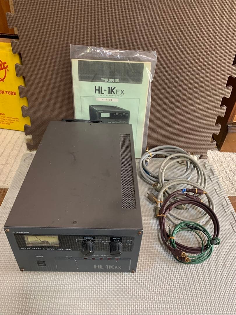 【動作未確認】東京ハイパワーのHL-1KFXソリッドステートHFリニアアンプ