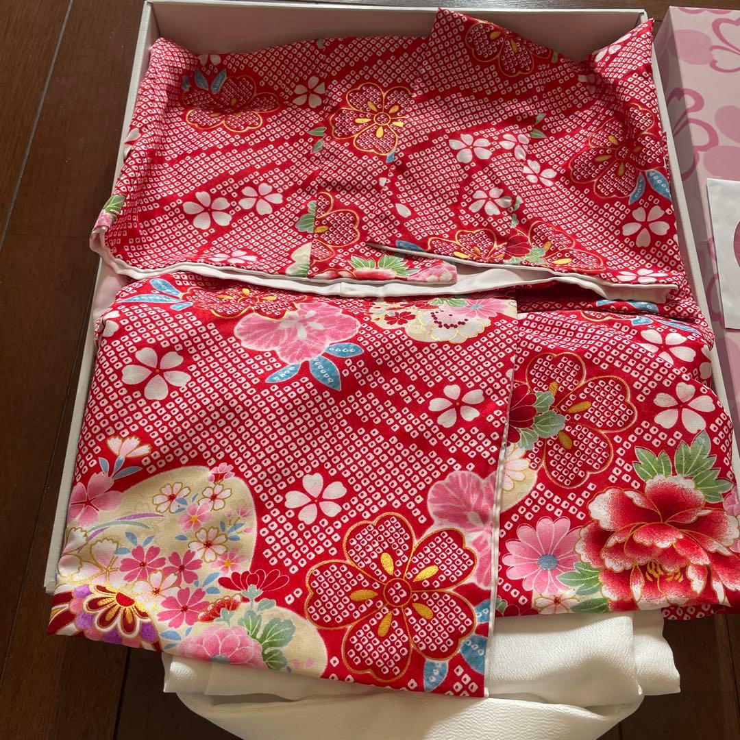 京都 花ひめ 捻り梅 赤 3歳　七五三着物
