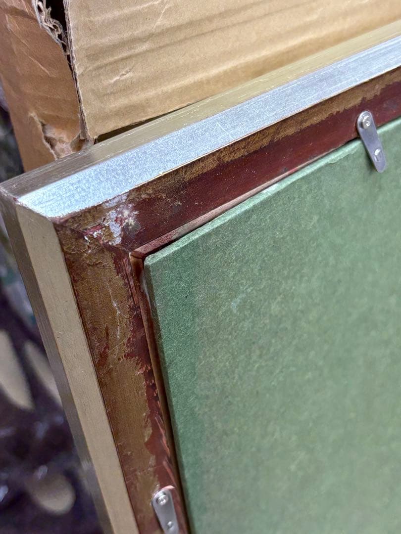 額縁 絵画付き シルバー 大きめ 紐付き