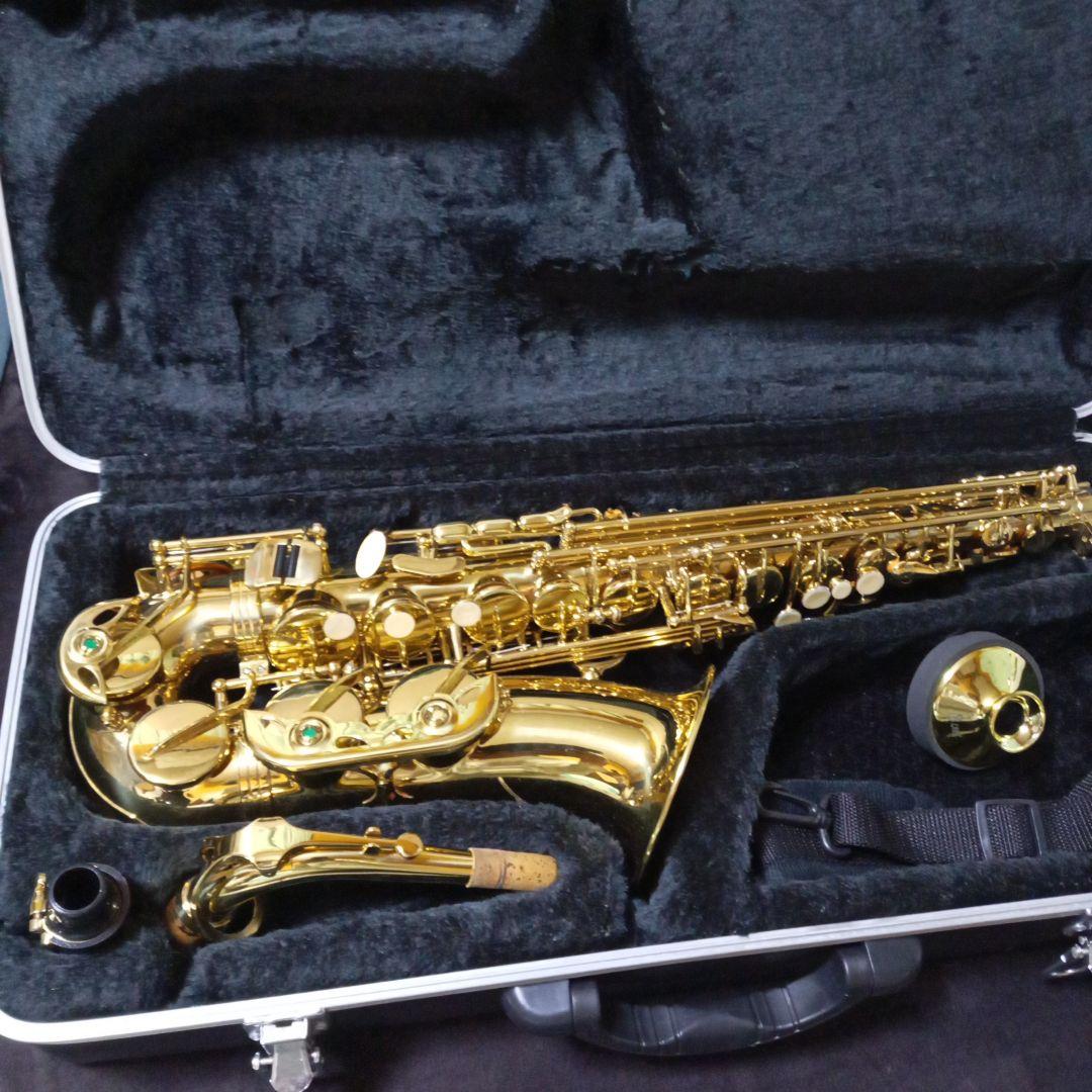 メーカー不明 アルトサックス本体 マウスピース ケース ミュート付き
