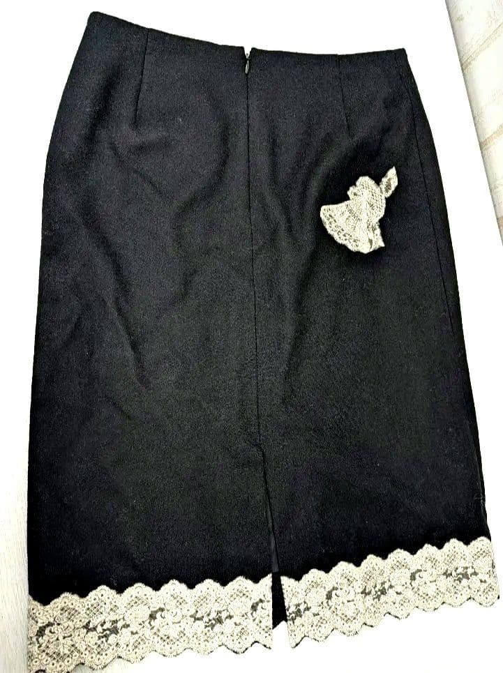 ケイタ・マルヤマ TOKYO PARIS 黒ウール 花柄レース 膝丈 スカート