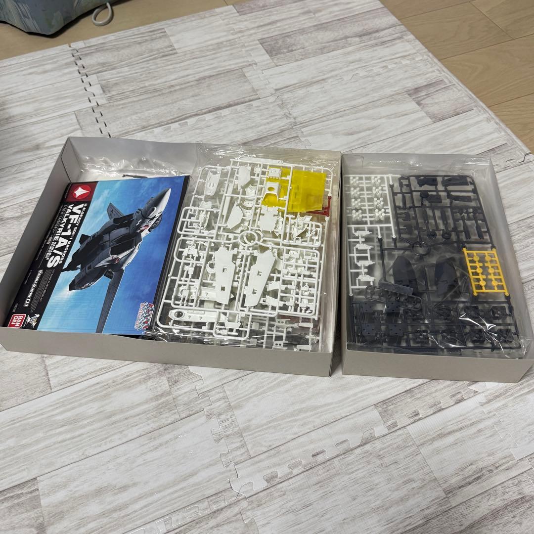 バンダイ1/72 VF-1 A/S バルキリー 一条輝機 ストライクパーツセット
