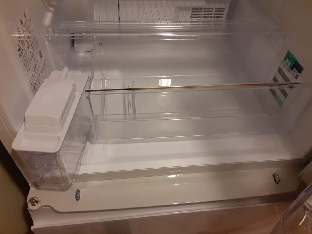 シャープ350L冷蔵庫