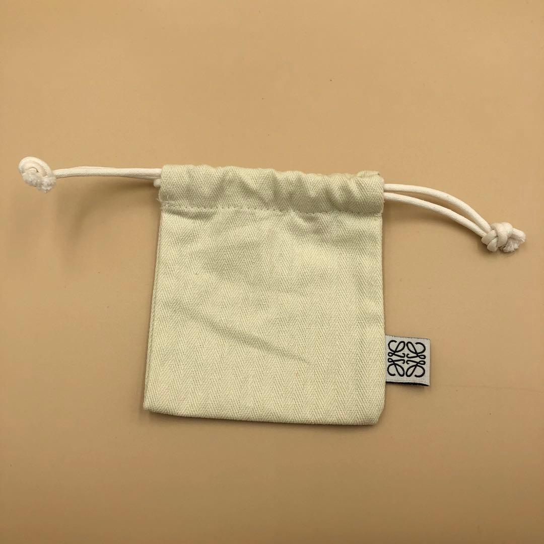 LOEWE ロエベ アナグラム ゴールドブローチ　SG3056B