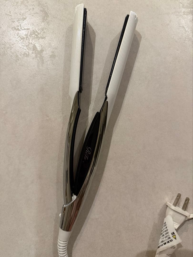 リファ ReFa ビューテック ストレートアイロン RE-AC02A ホワイト