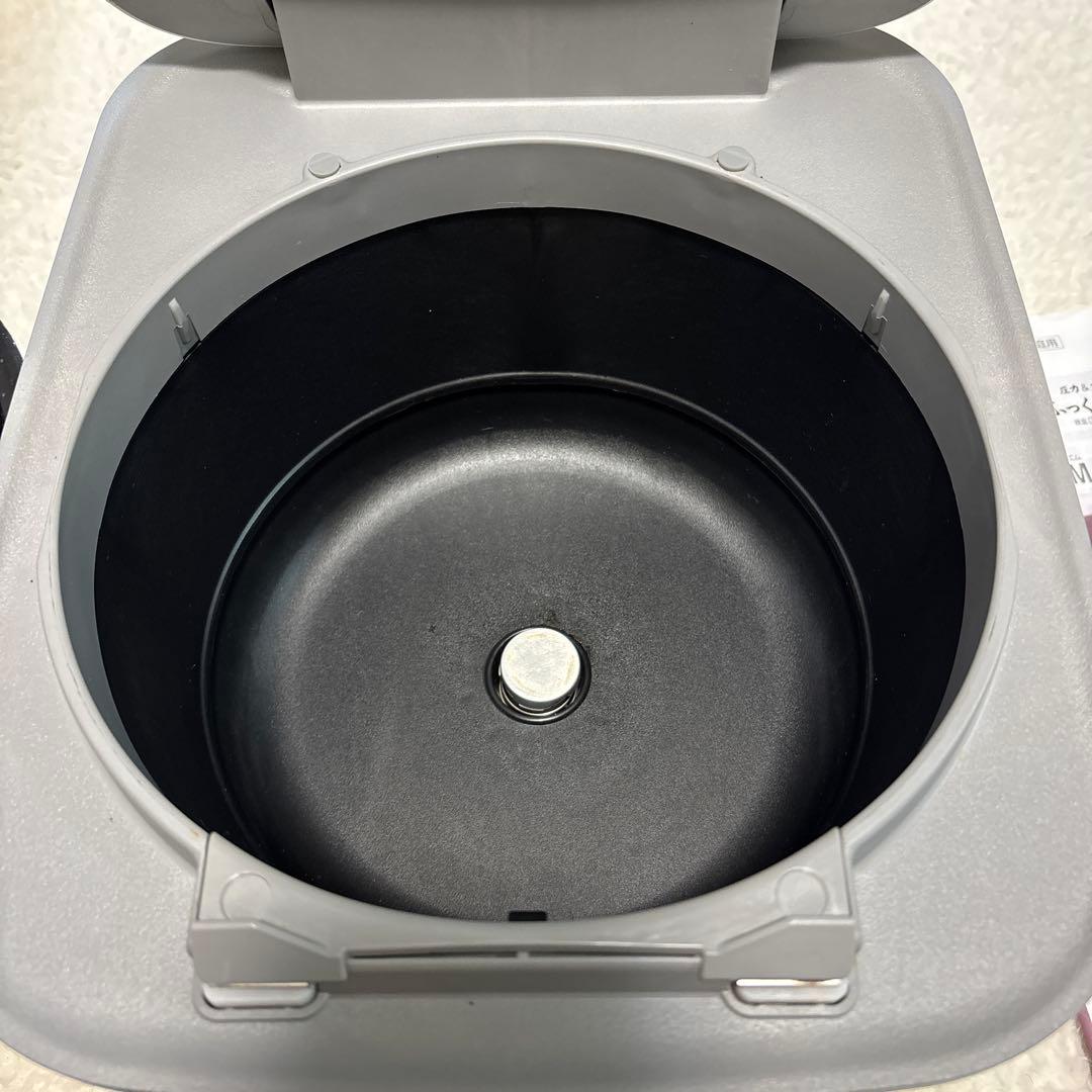 レ*ಠ様 HITACHI 圧力＆スチームふっくら御前 IH炊飯器RZ-V100E