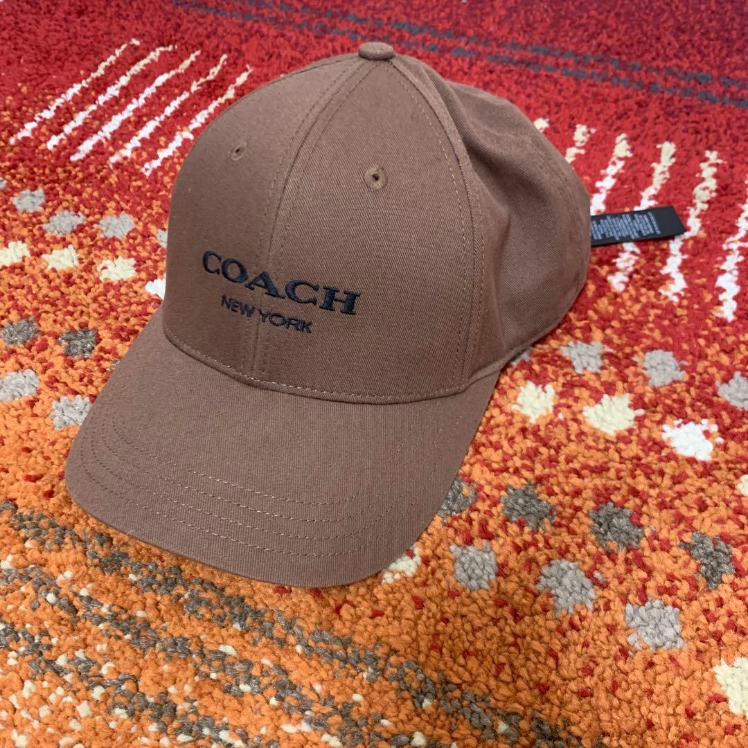 COACH ブラウンキャップ