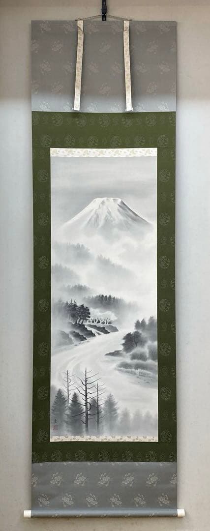 掛け軸　彩色山水　高橋晨