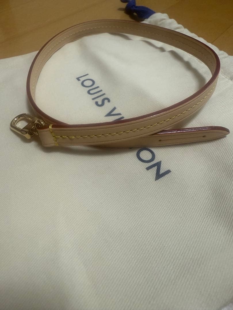 ［新品未使用］ルイヴィトン　アクセソワールポーチ付属品　ストラップ