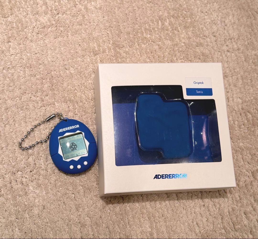 ADERERROR たまごっち&スマホグリップ