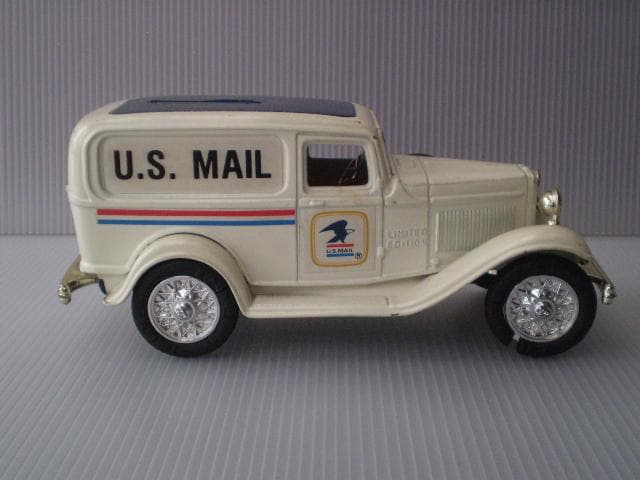 1932' FORD US MAIL Cars 貯金箱。ノベリティ。ビンテージ。