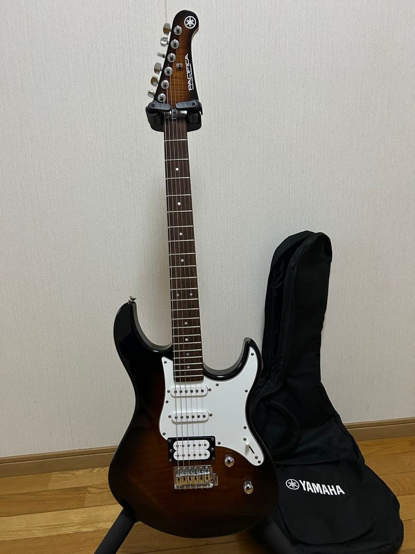 ギター YAMAHA PACIFICA 212VFM TBS