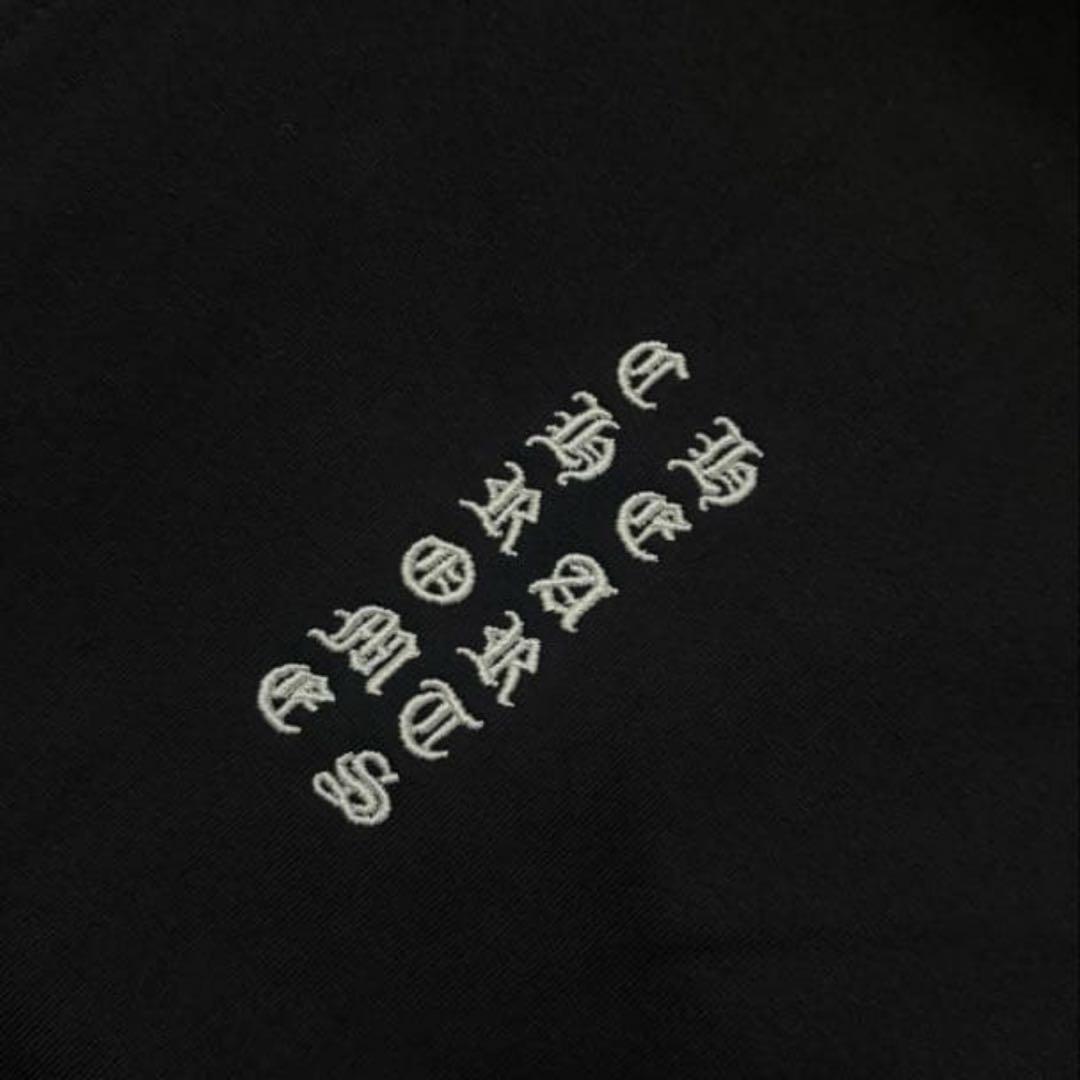 ジップパーカー