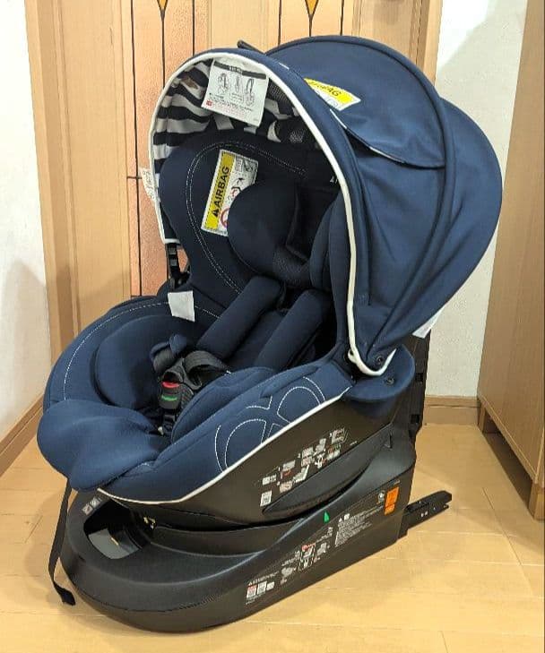 エールベベ　クルット4 oui2 ISOFIX チャイルドシート BF894
