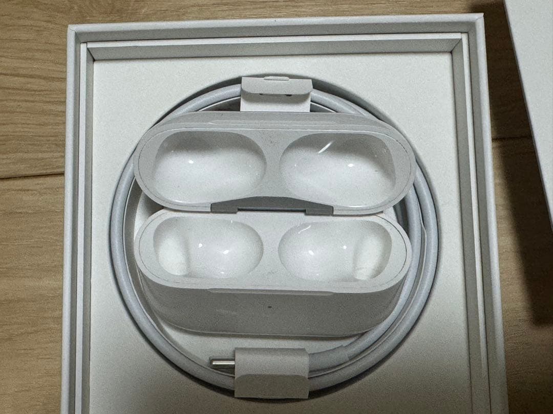 e*a様 AirPods Pro 2nd Lightning