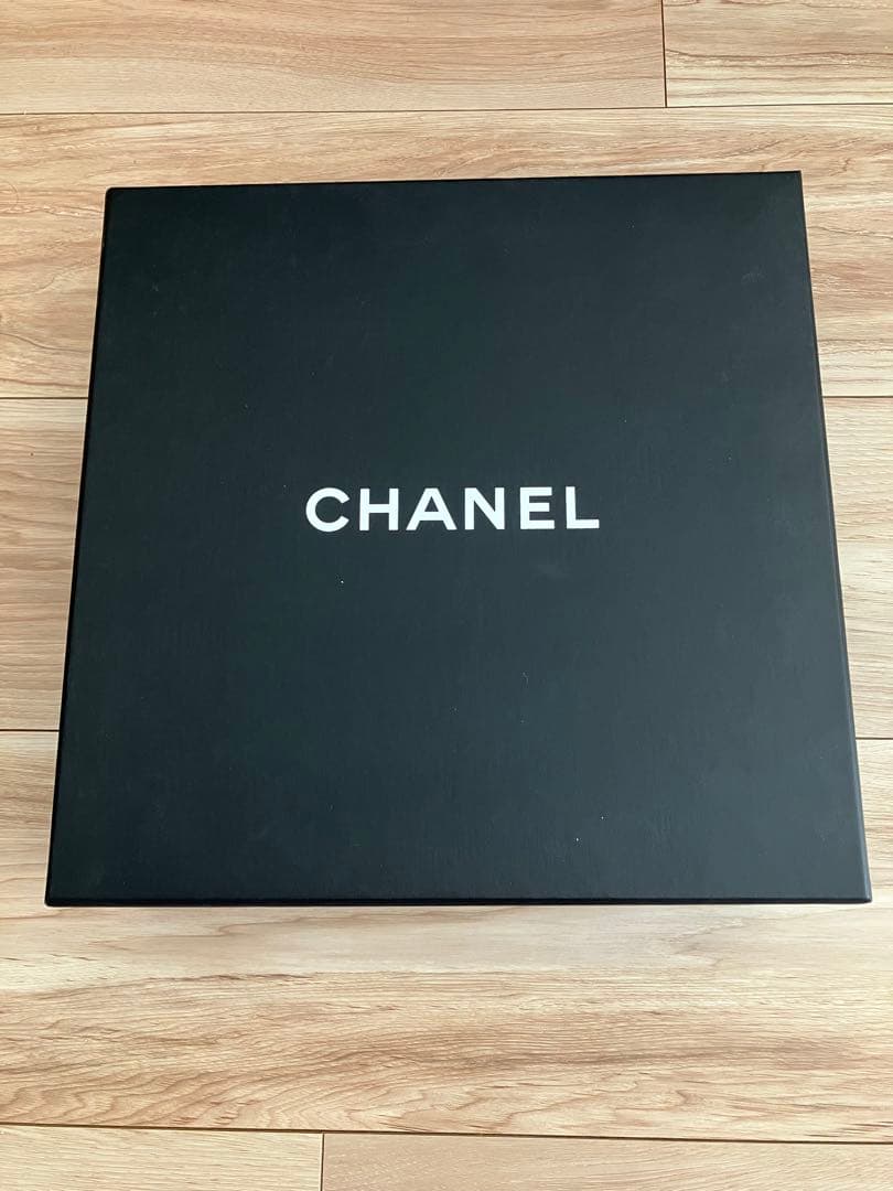 シャネル　空箱　ネックレス用　大