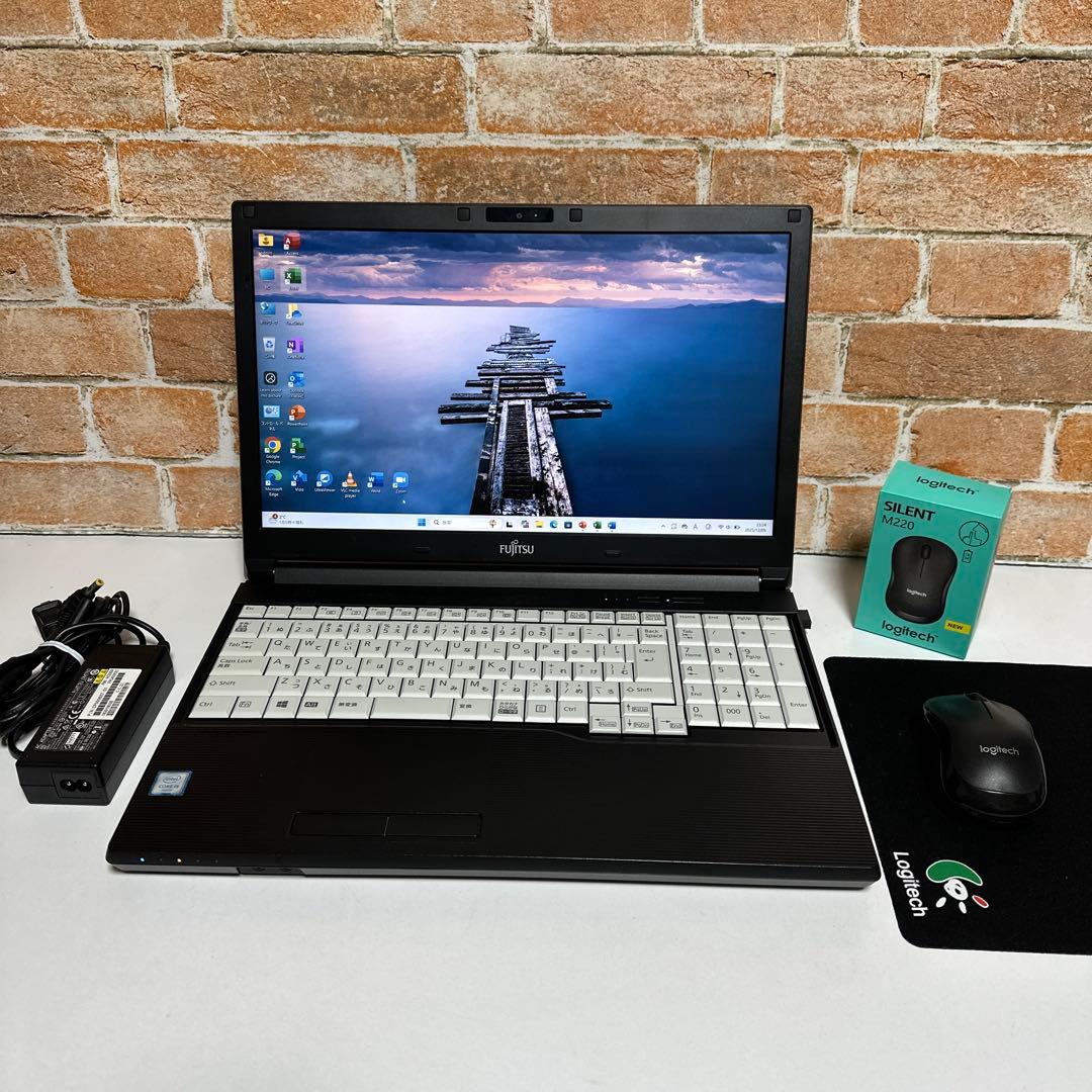 富士通ノート PC Core i5 SSD256GB メモリ8GB Win11