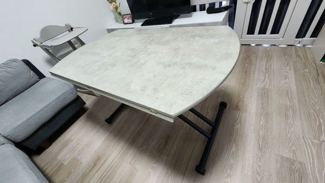 昇降式ダイニングテーブル　最大直径120cm