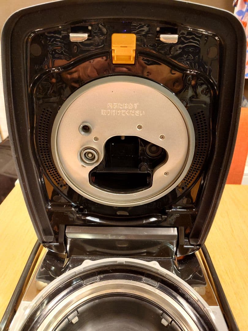 象印　圧力IH炊飯器 極め炊き NW-AS10 南部鉄器　極め羽釜