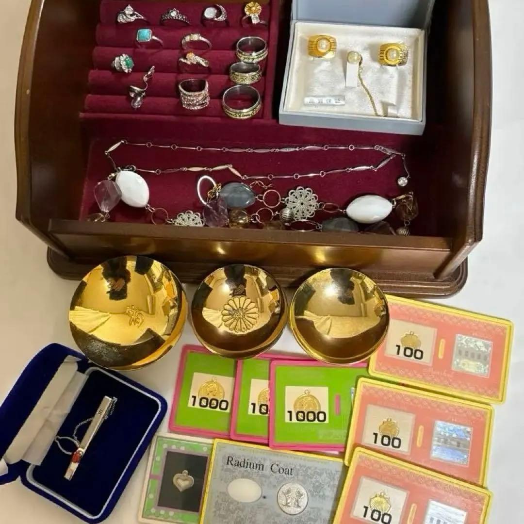 ユ*カ様 遺品整理品まとめ売り