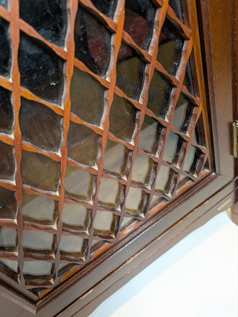 コイズミ キャビネット 電話台 置物台 棚 ガラス扉 格子 レトロ