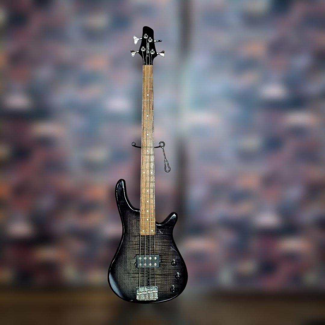 H*-様 Grandson エレキベース