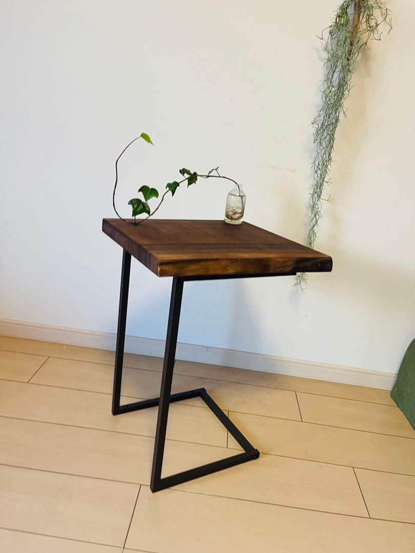 ブラックウォールナット　一枚板テーブル　ソファテーブル　サイドテーブル