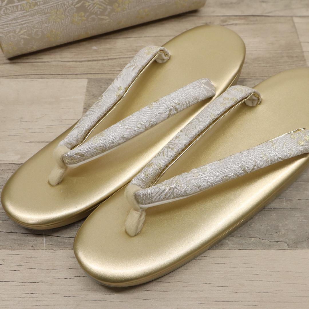 《新古品◆草履バッグセット◆笹蔓模様■ホワイト×ゴールド◆Z3-2》