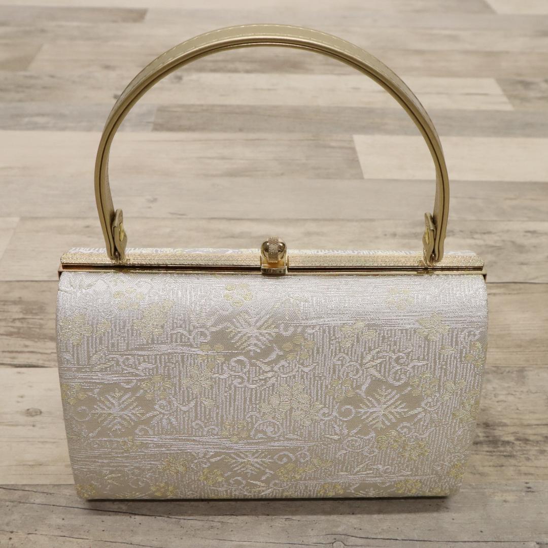 《新古品◆草履バッグセット◆笹蔓模様■ホワイト×ゴールド◆Z3-2》