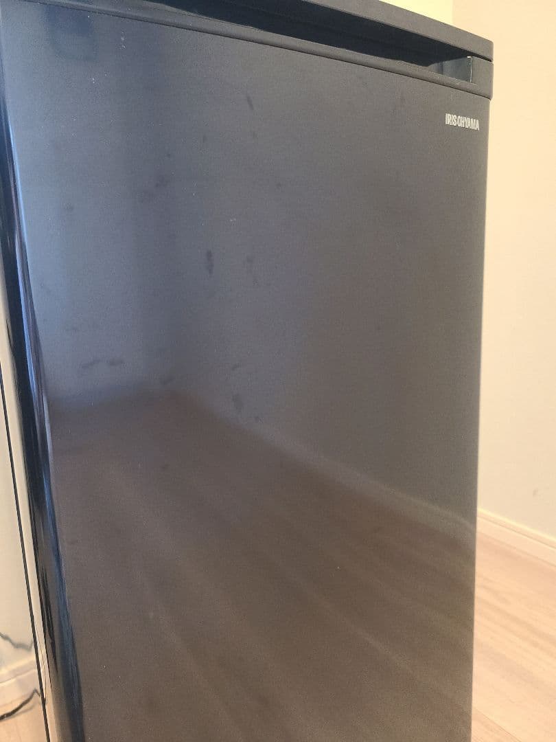 IRIS OHYAMA 冷凍庫 IUSD-6B　ブラック